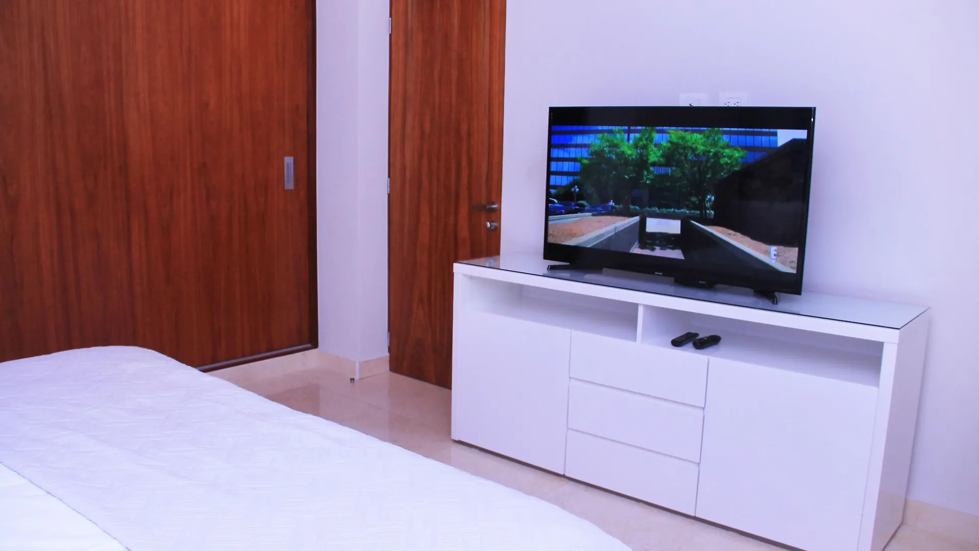 Terrazas 110 Apartment Near 5Th Ave & Beach By Select Playa del Carmen Mexico